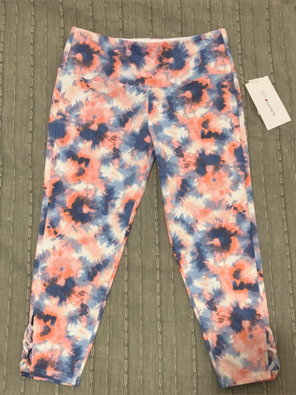 NWT intro. Coral & Blue Tie-Dye Active Leggings